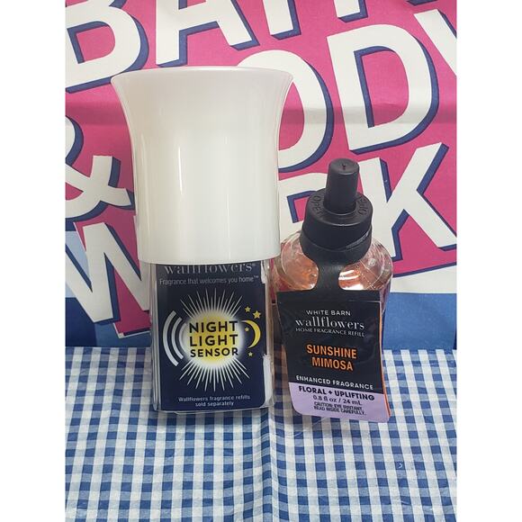 BBW White Flare Nightlight Sensor Wallflower Fragrance Plug In & Sunshine Refill - Picture 1 of 2